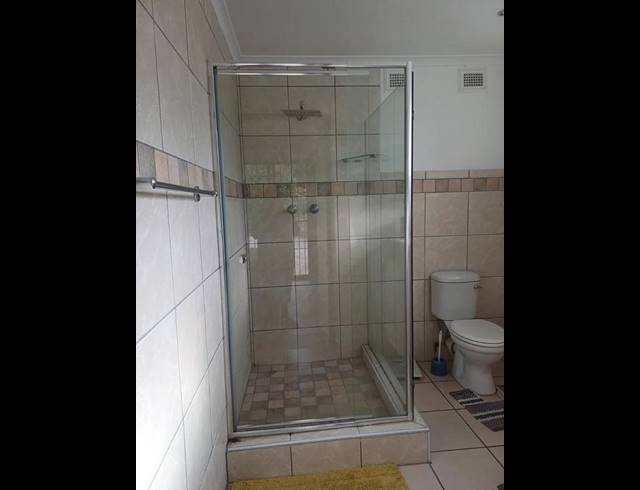 1 BEDROOM PROPERTY TO RENT IN PINELANDS